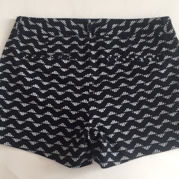 Pixie shorts - Picture 2 of 6